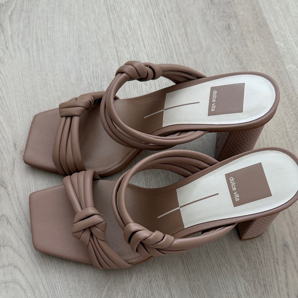Dolce Vita Sandals